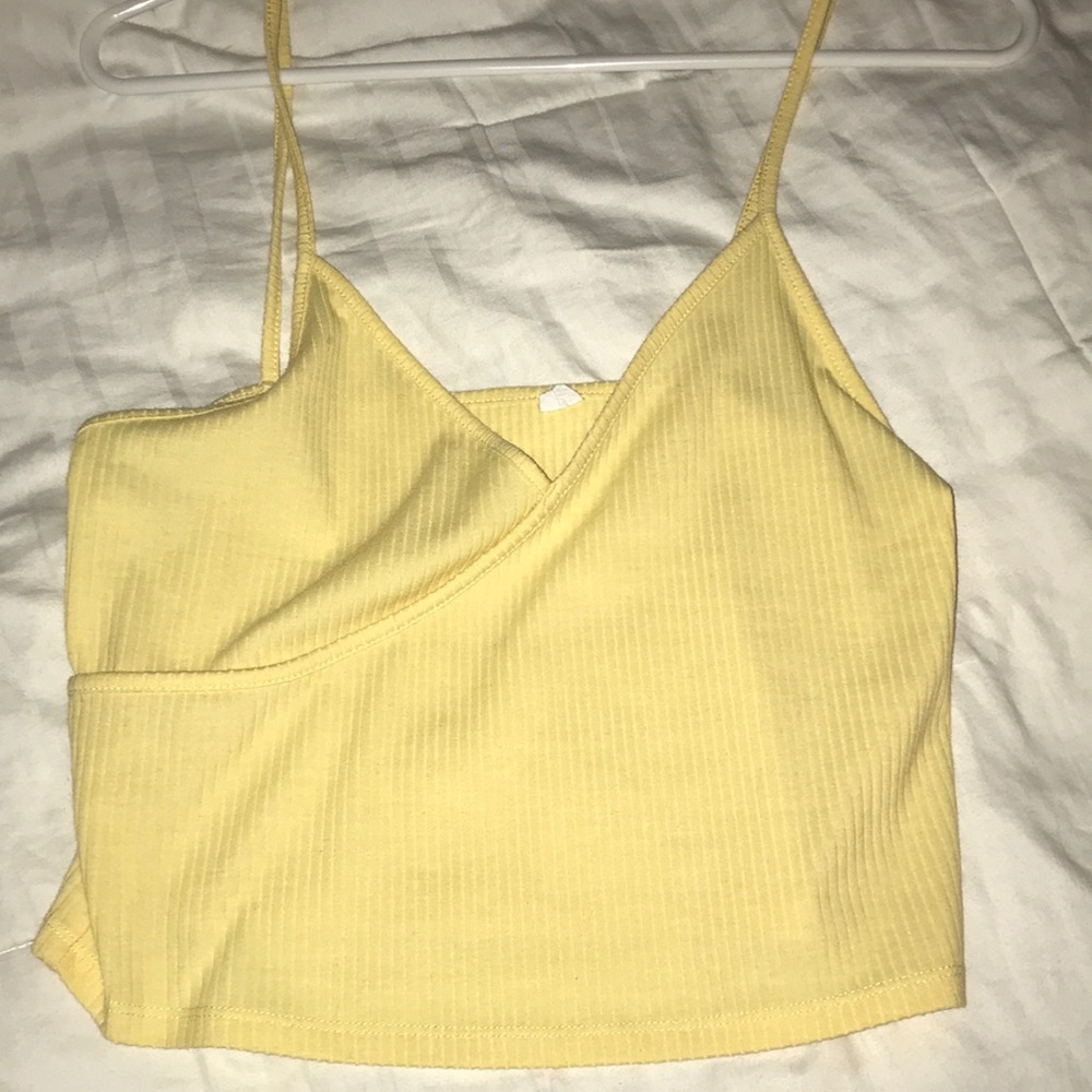 Pacsun yellow crop top